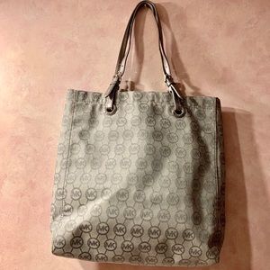 Michael Kors logo tote